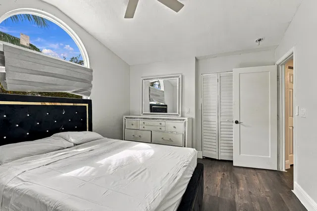 Residence photo 21