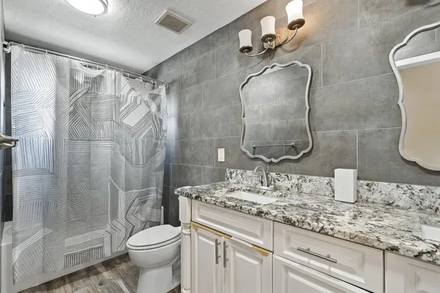 Residence photo 23