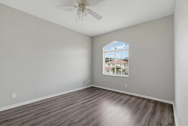 Residence photo 28