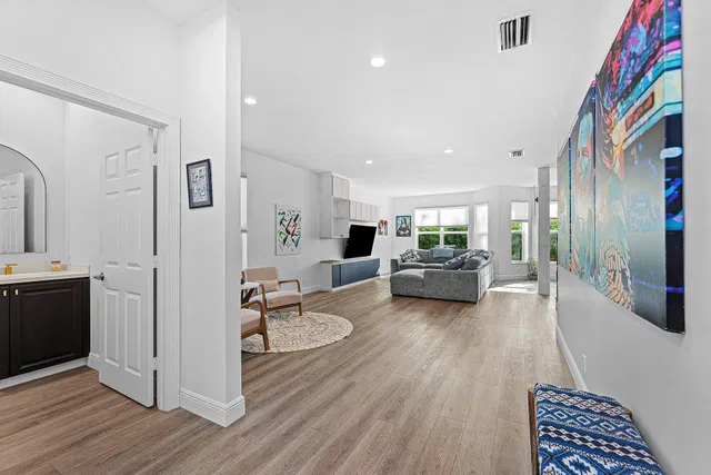 Woodfield Country Club Residence photo 5