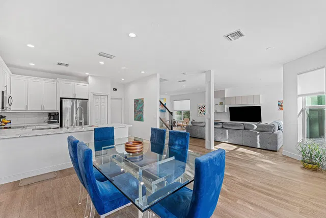 Woodfield Country Club Residence photo 12