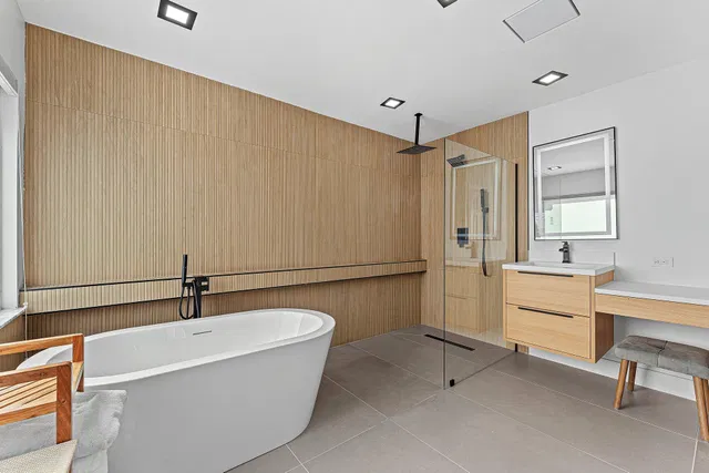 Woodfield Country Club Residence photo 23
