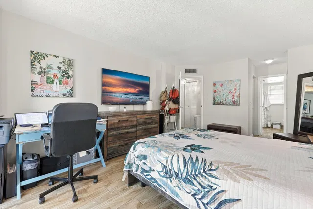  Unit 202 photo 21