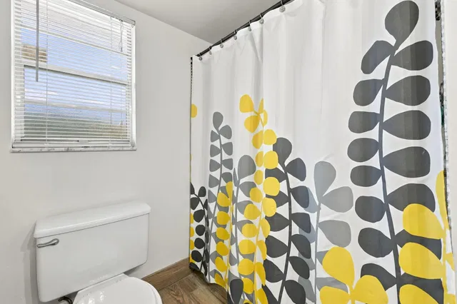  Unit 202 photo 29