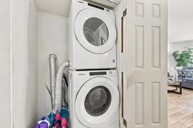  Unit 202 photo 30