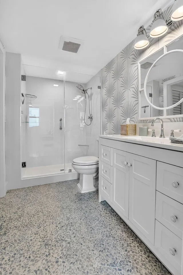 Unit 1204 photo 27