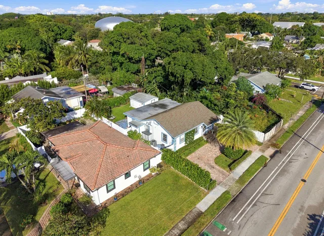 West Palm Beach Residence photo 36
