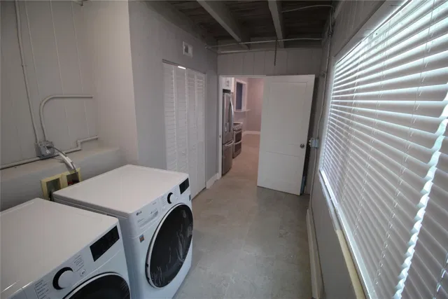 Residence photo 19