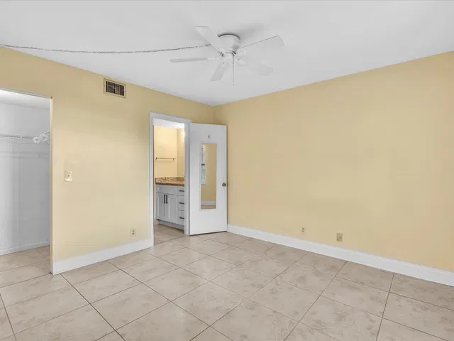 Unit 105 photo 23