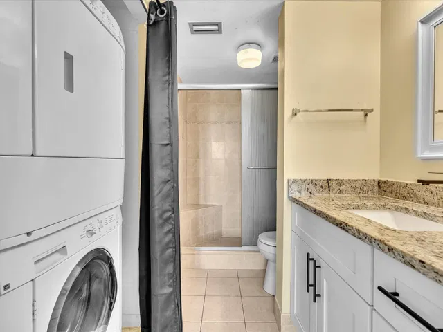Unit 105 photo 27