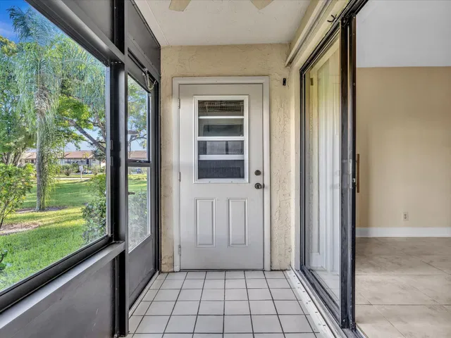 Unit 105 photo 32