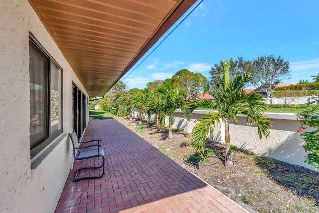 Residence photo 26