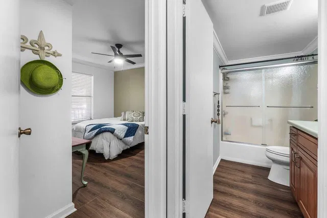 Unit 206 photo 23