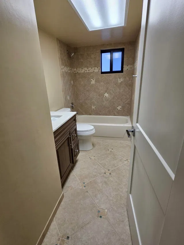  Unit 301 photo 29