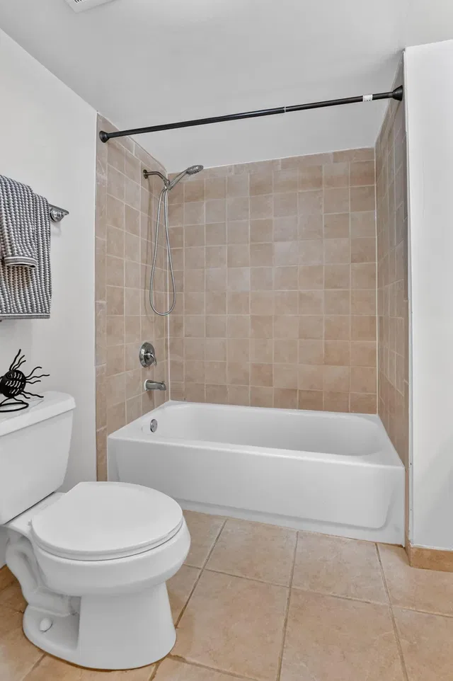 Unit 102 photo 28
