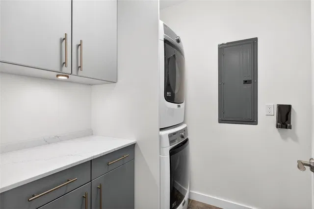The Meridian Unit 404 photo 10