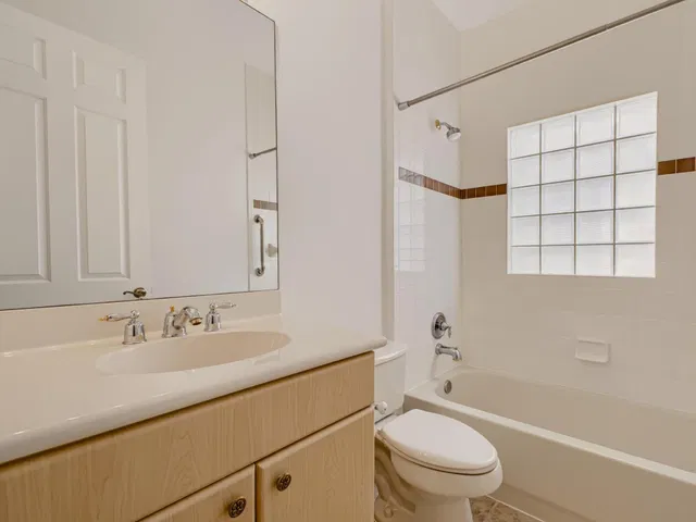  Residence photo 41