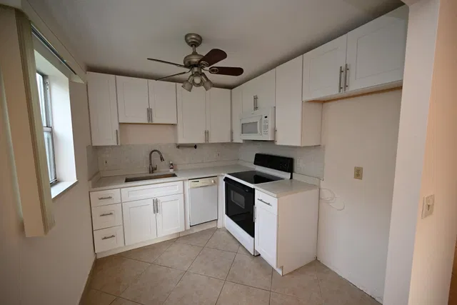  Residence photo 5
