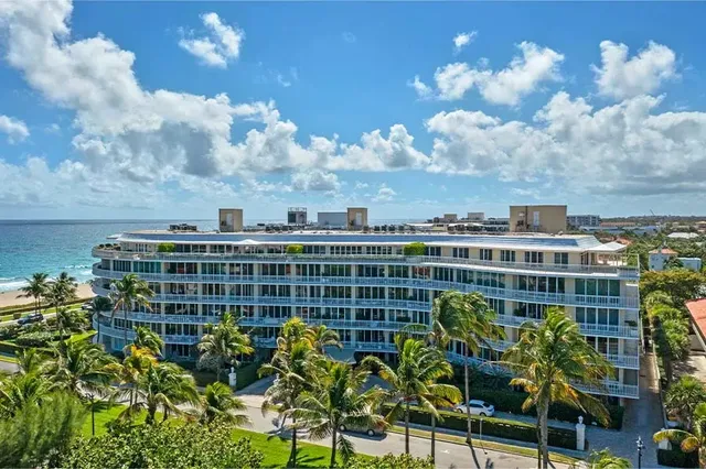 One Royal Palm Way Palm Beach condos, Florida — photo 4