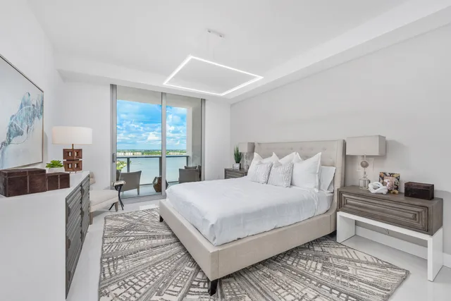 5000 North Ocean — N Bedroom and Terrace