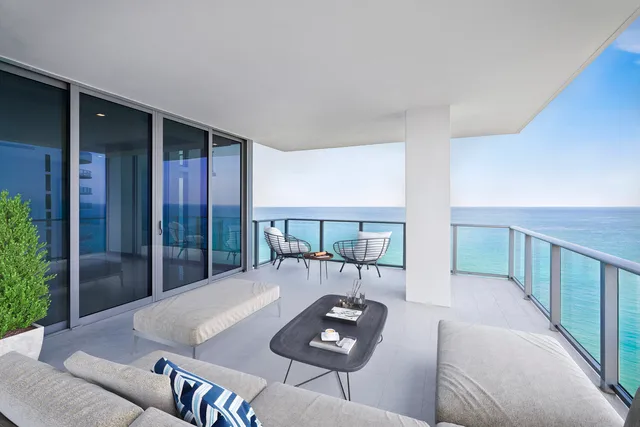 5000 North Ocean — N South Terrace