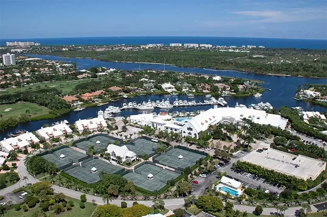 Admirals Cove condos, Florida — photo 4