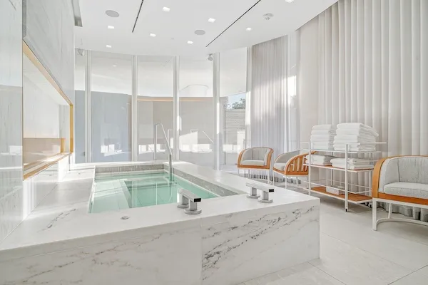 The Bristol Palm Beach condos, Florida — photo 14