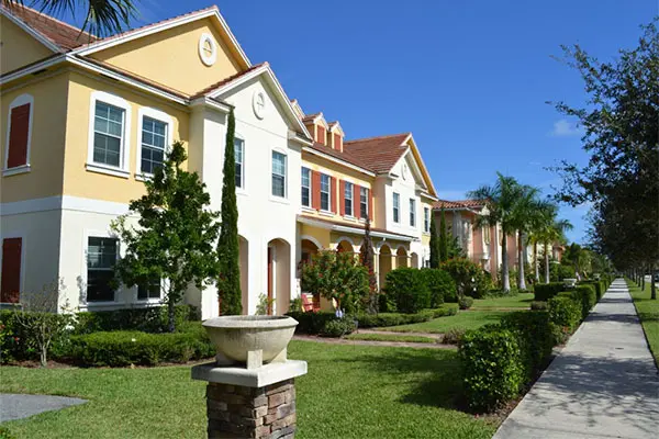 Canterbury Place condos, Florida — photo 4