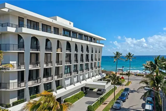 Dunster House Palm Beach condos, Florida — photo 6