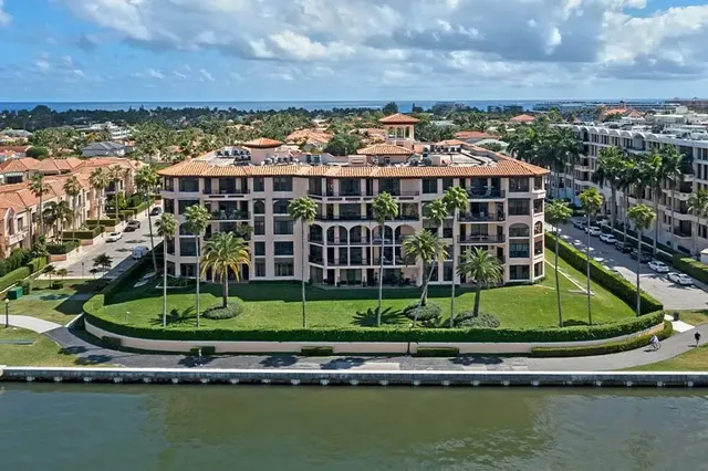 L'Ermitage Palm Beach condos, Florida — photo 4