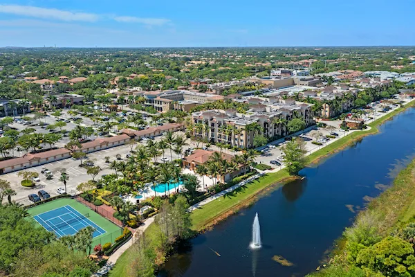 Residences at Midtown Palm Beach Gardens condos, Florida — photo 2