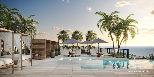 Caretta Juno Beach — Pool