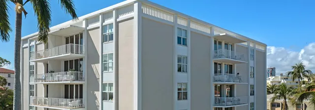 Island House Condos