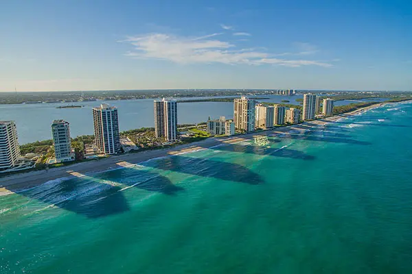 Oasis Singer Island condos, Florida — photo 8
