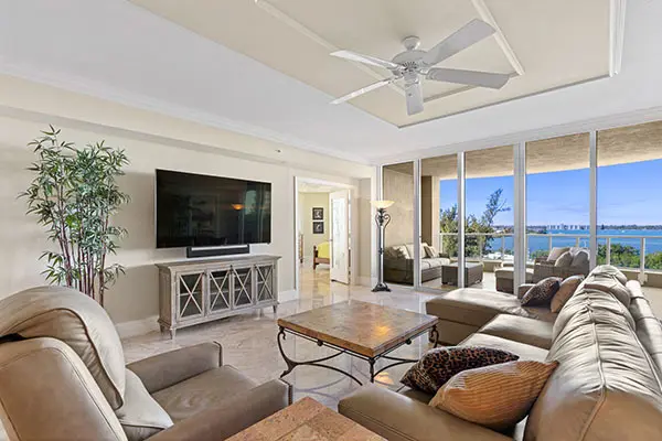 Oceans Edge at Singer Island condos, Florida — photo 10