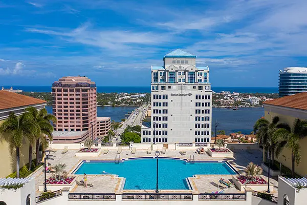 One City Plaza West Palm Beach condos, Florida — photo 2
