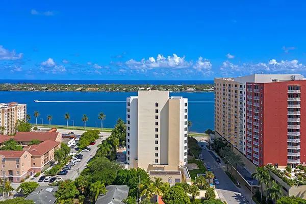 Villa Lofts — West palm beach