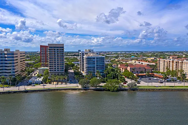 Villa Lofts — West palm beach