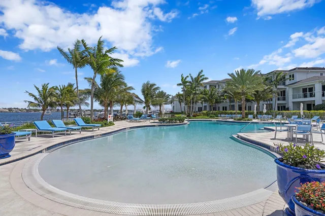 Water Club North Palm Beach — Pool