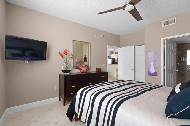 The Tower Condominium at Cityplace Unit 211 photo 11