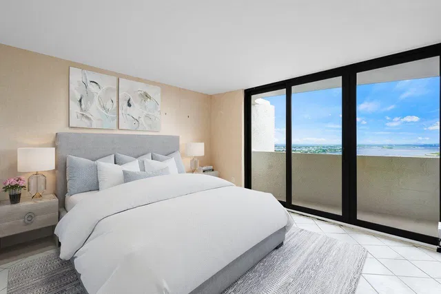 Trianon Unit Ph5 photo 8