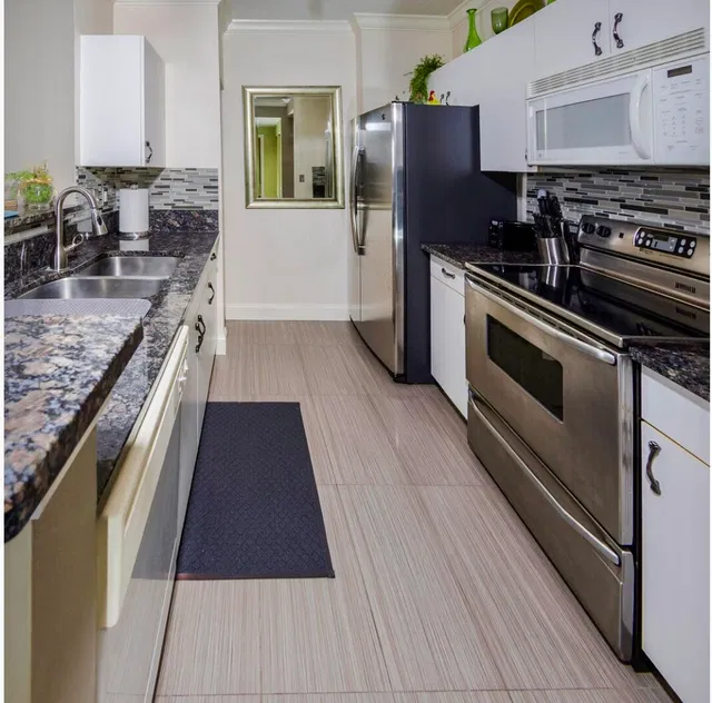 Courtyards in Cityplace Unit 412 photo 10
