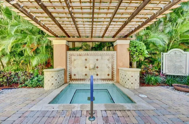 Courtyards in Cityplace Unit 412 photo 22