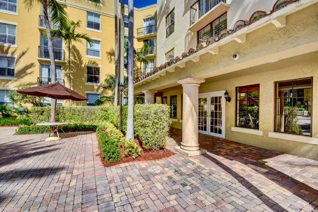 Courtyards in Cityplace Unit 412 photo 32