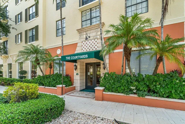 Courtyards in Cityplace Unit 510 photo 2