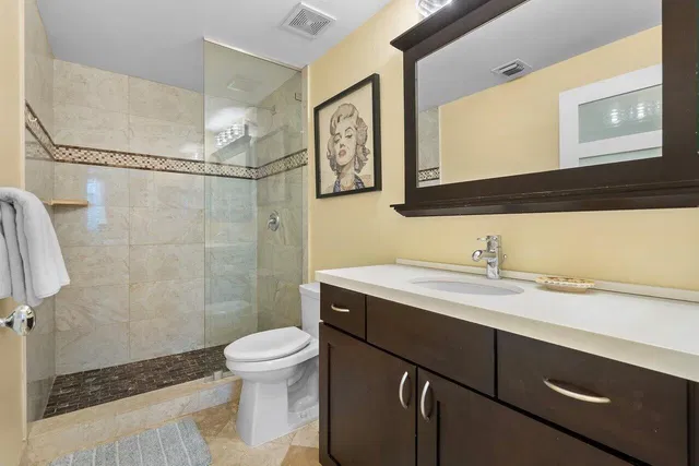Courtyards in Cityplace Unit 510 photo 24