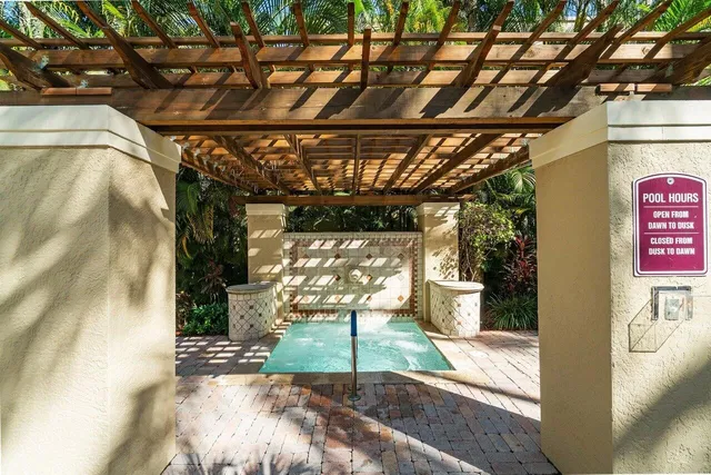 Courtyards in Cityplace Unit 510 photo 32
