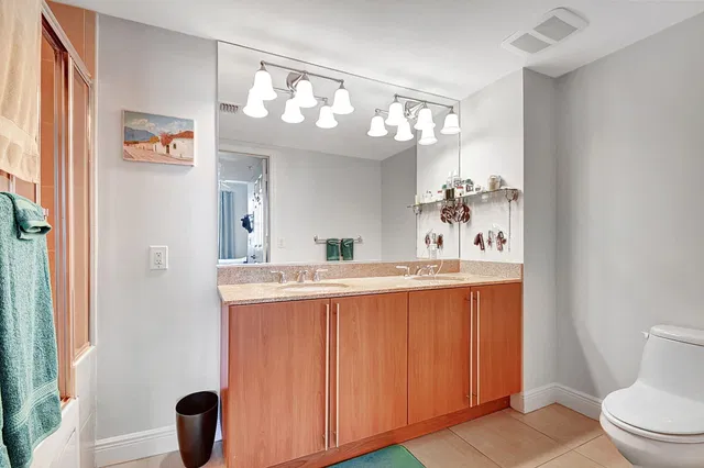 610 Clematis Unit 808 photo 48