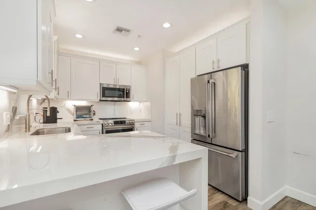 Magnolia Court Residence photo 6