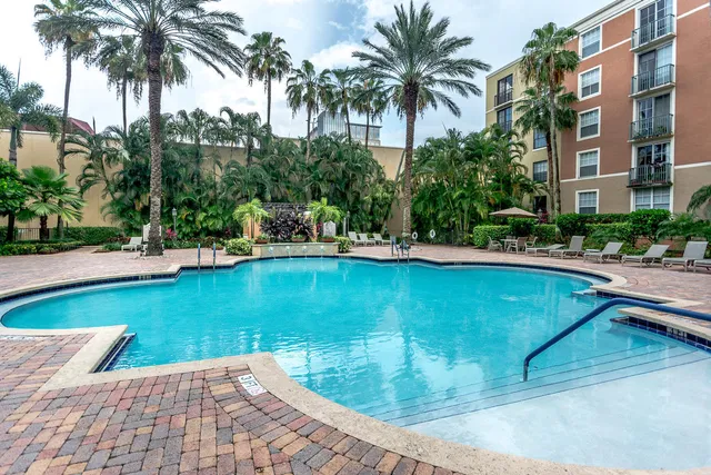 Courtyards in Cityplace Unit 117 photo 20